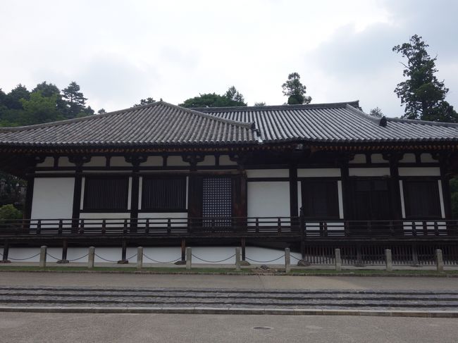 三月堂（法華堂）のある岡に登ってきました。