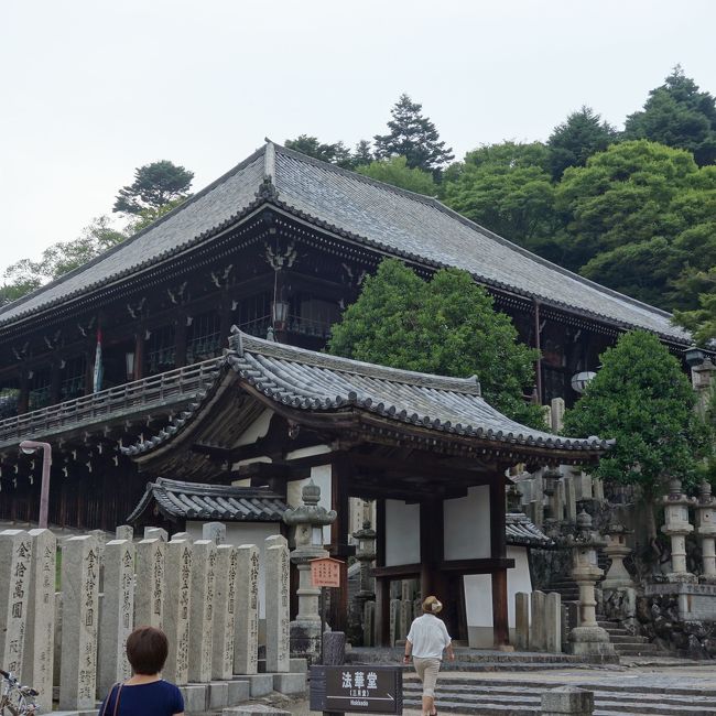 さあ，二月堂の舞台にのぼります。