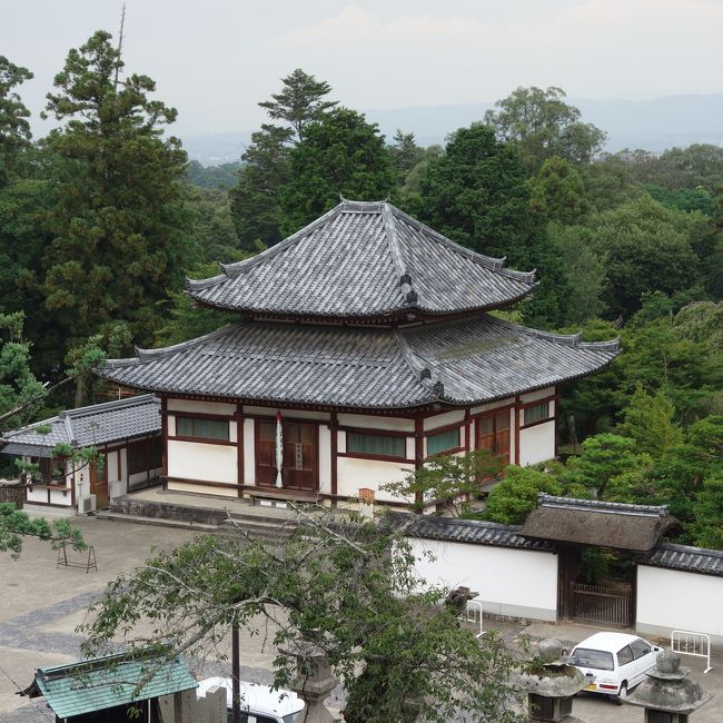 舞台からの眺め。四月堂。