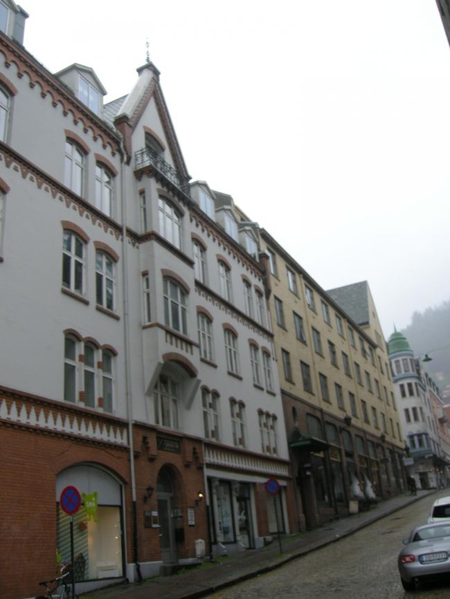 とても小さな地区でしたけど街そのものに統一感があっていいなあ。<br />