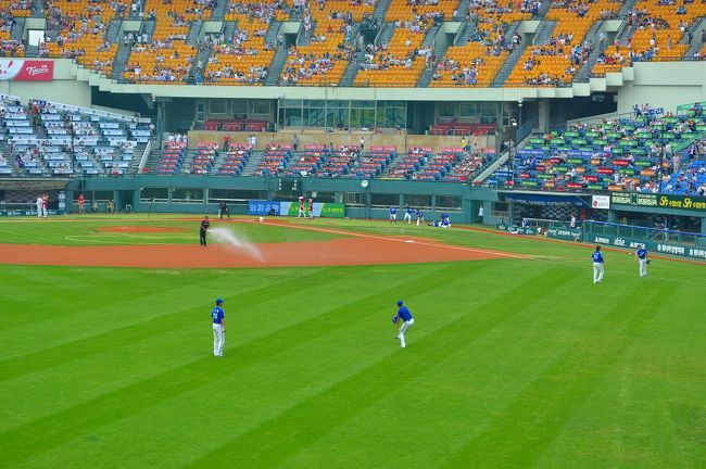 試合前の様子。<br /><br />