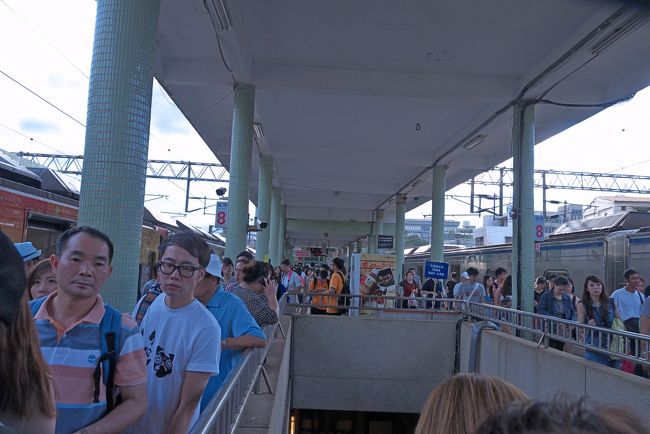 瑞芳　5分遅れで1726到着