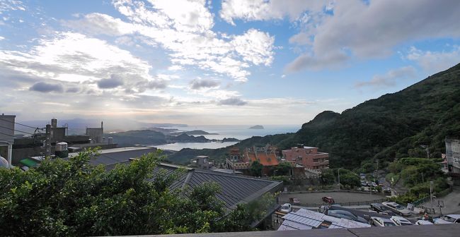 1750九分到着．駐車場からの風景