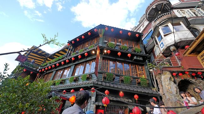 阿妹茶樓へ，非情城市はここの街が舞台だ．