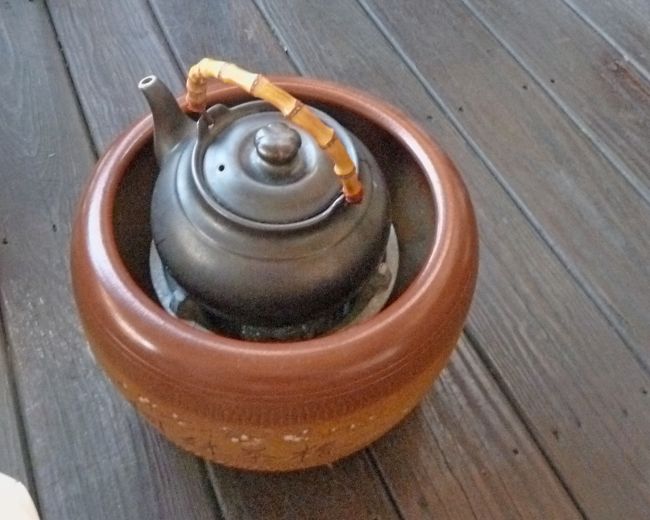 アルコールランプでずっと沸騰している