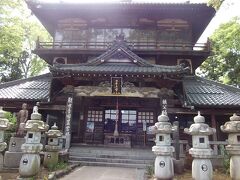 曹源寺（さざえ堂）
水澤寺から関越道・北関東自動車道を経由して57km、車で1時間。
最寄インターの太田桐生ICからは3km。駐車場有り。
境内はそれほど広くないが、さざえ堂巡りができる。拝観目安は30分。
御朱印はさざえ堂拝観の際に受付に預け、拝観後に受け取る。