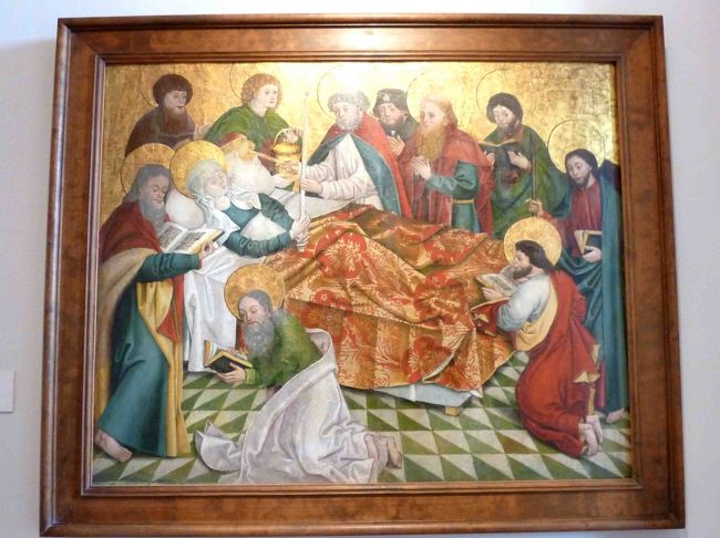 祭壇画や祭壇が飾られている部屋。<br /><br />「聖エリーザベトの死」<br /><br />マールブルクのエリーザベト教会に祀られているのを見ましたが、あの聖エリーザベトだったのですね。<br /><br />ベームさんの旅行記で間違いに気がつきました。<br />ベームさんにはいつも助けられています。