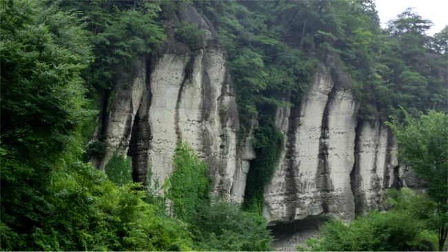 大谷石をめぐる旅6 平和観音と大谷石の景観 宇都宮 栃木県 の旅行記 ブログ By まりも母さん フォートラベル 大谷石をめぐる旅6 平和観音と大谷石の景観 宇都宮 栃木県 の旅行記 ブログ By まりも母さん フォートラベル