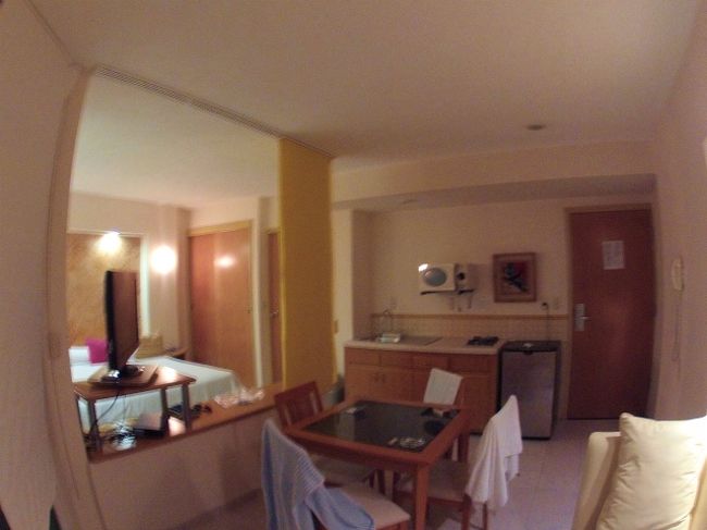 家内や娘が居ないと静かなこと・・・。