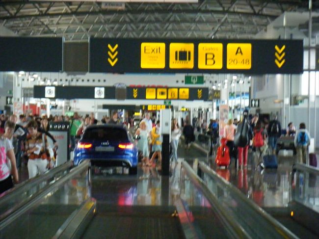 荷物を取って、