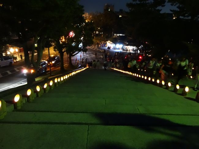 階段には、すごい数の人がいたのですが、ちょっと途切れた所でパチ！