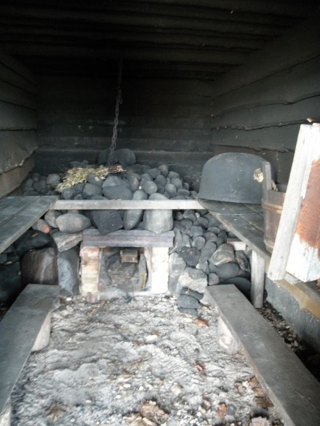 　手作りサウナ。やっぱり北欧はサウナが盛んなのかな。