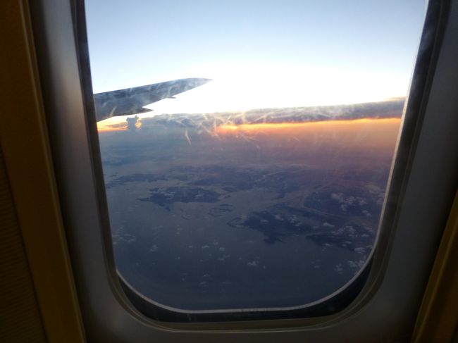 結局、１時間遅れで上海を出発しました。<br /><br />まぁでも、ＭＵの国際線で１時間程度のディレイなら良しとすべきなのでしょう。。