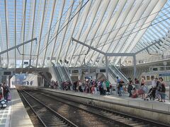 それよりも、この駅のデザイン。すごいね。

リエージュ・ギーメン駅は、リエージュの中心。
