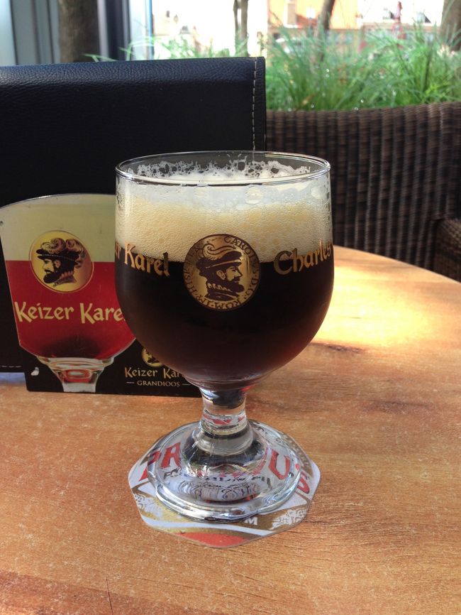 そして疲れたので昼間からビール