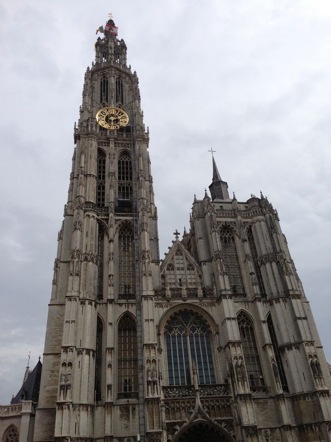 ネロとパトラッシュでおなじみのノートルダム大聖堂へ