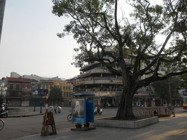 ハノイの街中です。