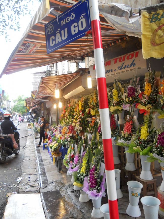 今回の旅はこういった、街歩きがメインです。