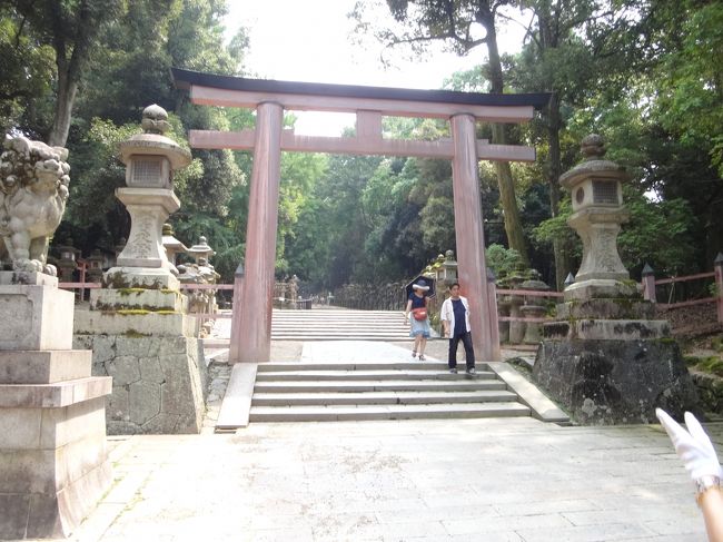 二の鳥居から入って、