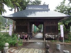 恵隆寺（立木観音）
如法寺から18km、車で30分。
駐車場有り。
境内はやや広い。拝観料を払ってご本尊を間近で見て、足に触れることもできる。拝観目安は20分。
御朱印は境内中央のお守り売場で頂いた。人がいない場合はインターホンを押すと対応してくれる。ここでご本尊の拝観受付も行っている。