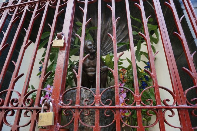 小便少女。<br /><br />・・・衝撃的ｗ<br />品が悪いし、、、はずかしいですね。