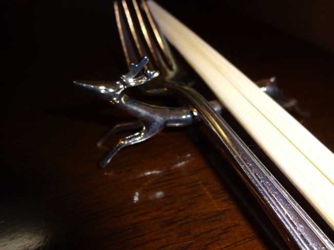 れいろんさんが「鹿だよ！」って教えてくださって、思わずパチリ♪<br /><br />奈良だ〜！！！