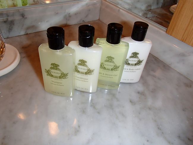アメニティーはバーベナの香♪<br />大好きな香りでるんるん。<br /><br />でも、コンディショナーはいまいちでした。<br />キシキシします。