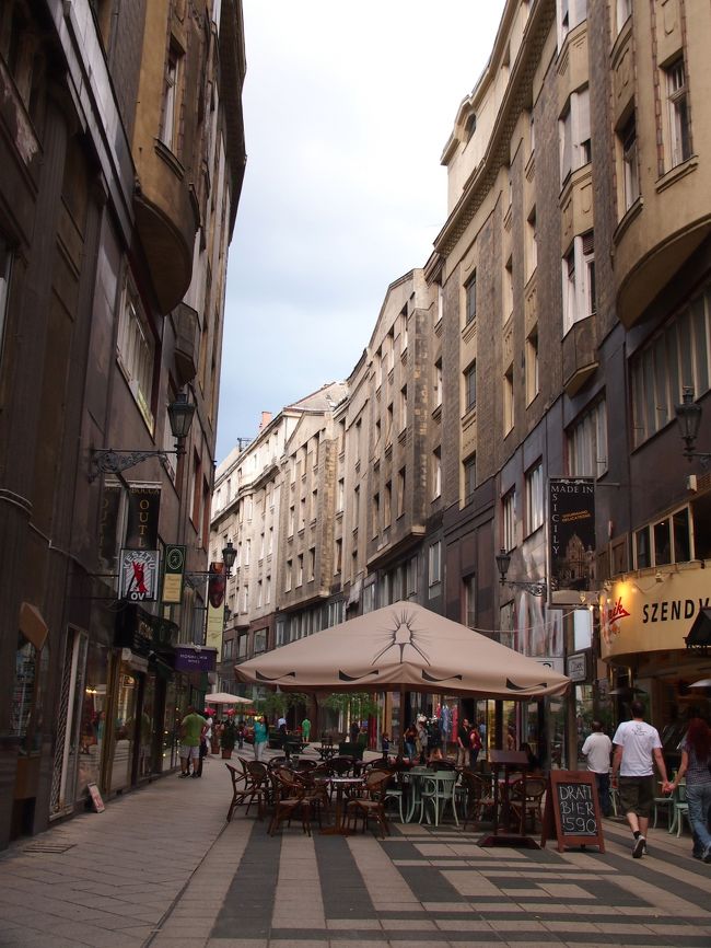 また横道へ・・・。