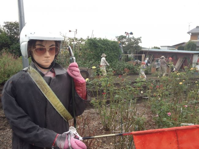 彦根を散策した後は、永源寺ダムを経由して三重県へ。<br /><br />その手前の集落にはマネキン畑があるのですよ(笑)<br />ライダーの間では有名らしい。。。