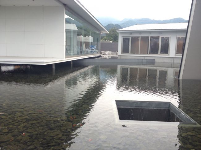 アクアイグニスという名の通り、水の演出が印象的な空間でした。<br />気になっていたので来れてよかったです。<br />