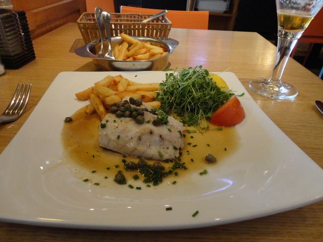 メインも魚だったかな？どちらもおいしかったので、完食してしまいました。