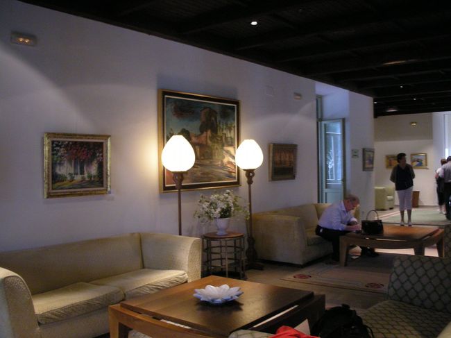 フロントのロビー。