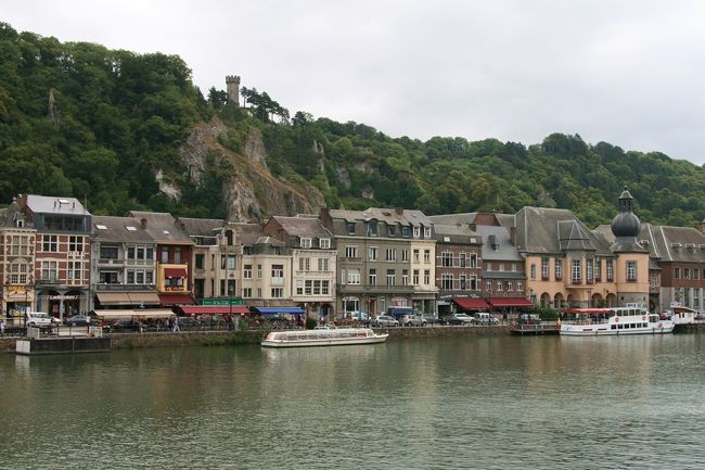 お天気が良かったり、もともと興味のあった町だったらもっとたくさん歩いて周ったかもしれませんが、