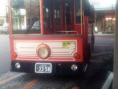 錦帯橋行きの電車の形をした観光路線バス。