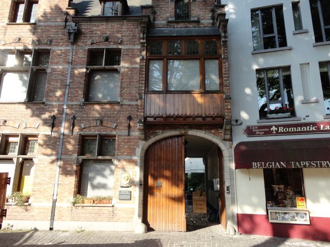 ダ・ハルヴ・マーン醸造所がありました。