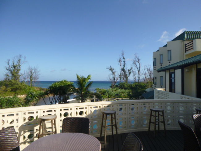 ７時、ホテルのレストランで朝食。<br /><br />１０時、ホテルのエステ。<br />「丁寧なマッサージ、幸せ〜。」