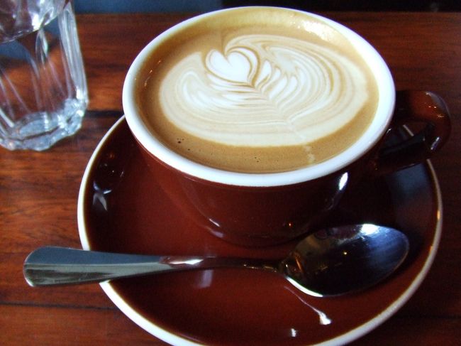 フラットホワイト<br />