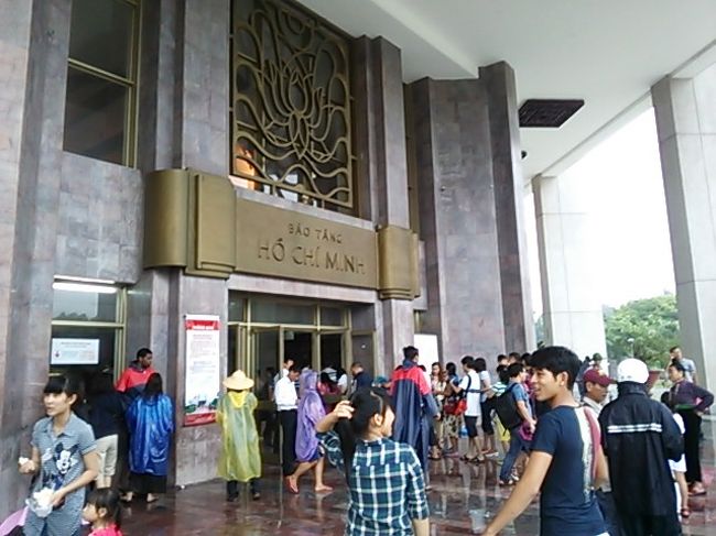 こちらが入り口　チケット売り場です〜