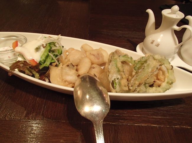 島タコのフリッター。<br />ゴーヤのフリッター。<br /><br />うまうま。