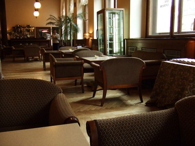 ここもすごく素敵。<br />素敵なところが多すぎて、甲乙つけがたい。<br />ルドルフィヌムのカフェ。