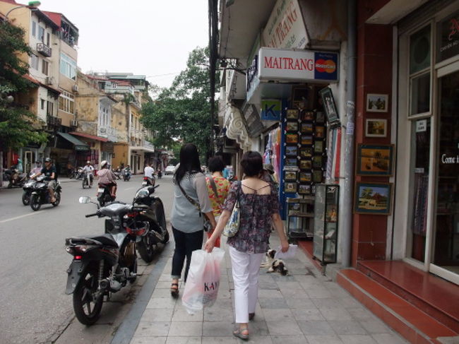 スパの後はそそくさとまたもや買物に出かけます！<br /><br />買いたい物いっぱいです。