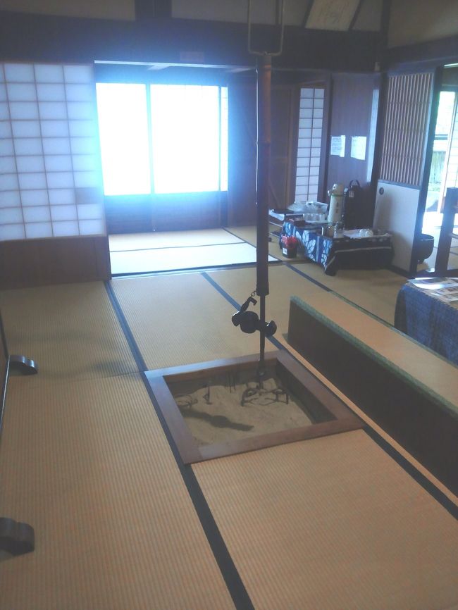 　有難いことに無料でコーヒ、おちゃが頂けます。