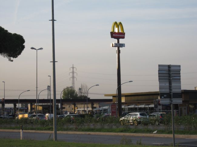 世界中にありますね〜<br />それにしても、増えました。<br />イタリアでこんなに増えるとは思わず<br />驚きました。