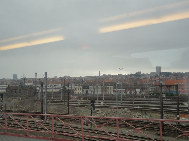 ブリュッセルに近づくにつれ、天気が怪しくなってきました。