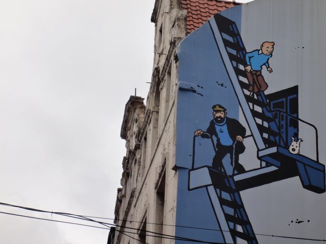 ベルギーの有名なキャラクター、タンタンの壁画です。