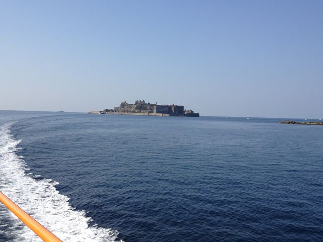 再び船に乗り軍艦島を後にしました。<br /><br />