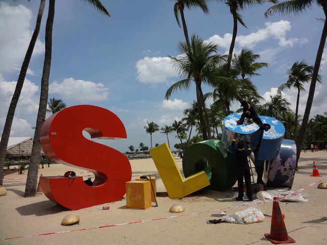 シロソ砦から歩いてシロソビーチへ。