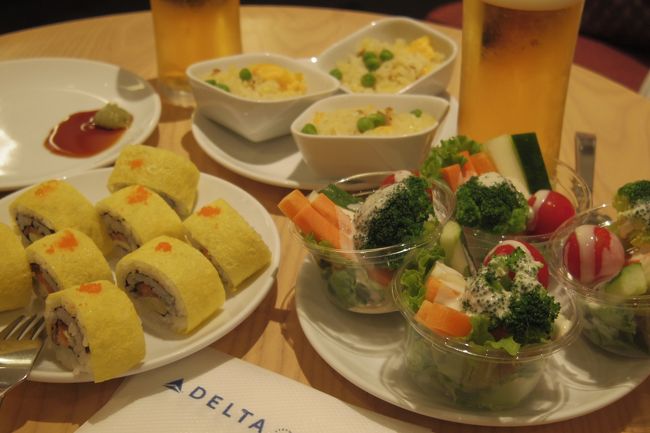 出発前はデルタラウンジで<br />ガッツリビールをいただきます♪