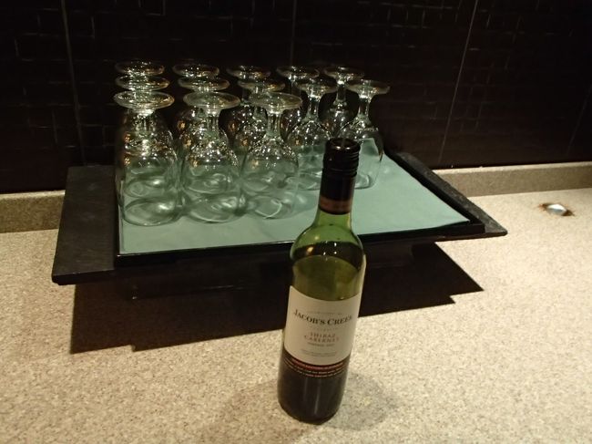 残念ながらシャンパン無し