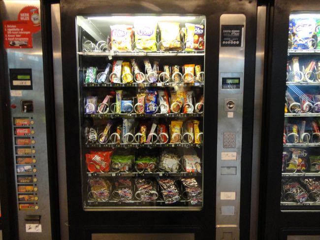 自販機にもチョコレートがいっぱい